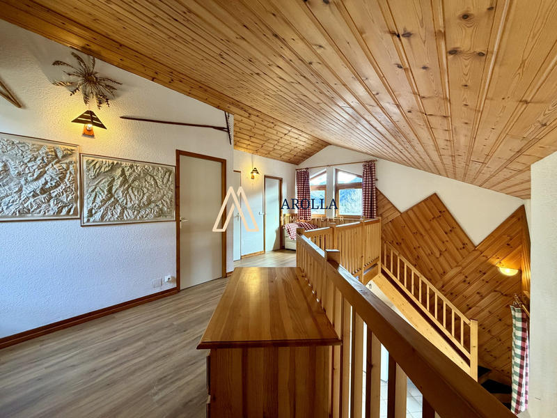 Appartement - 112 m² - 4 pièces