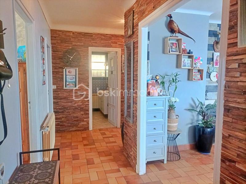 Maison - 93 m² - 6 pièces