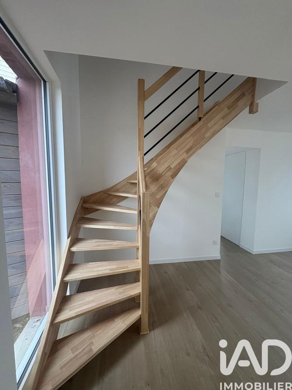 Maison de ville - 108 m² - 4 pièces