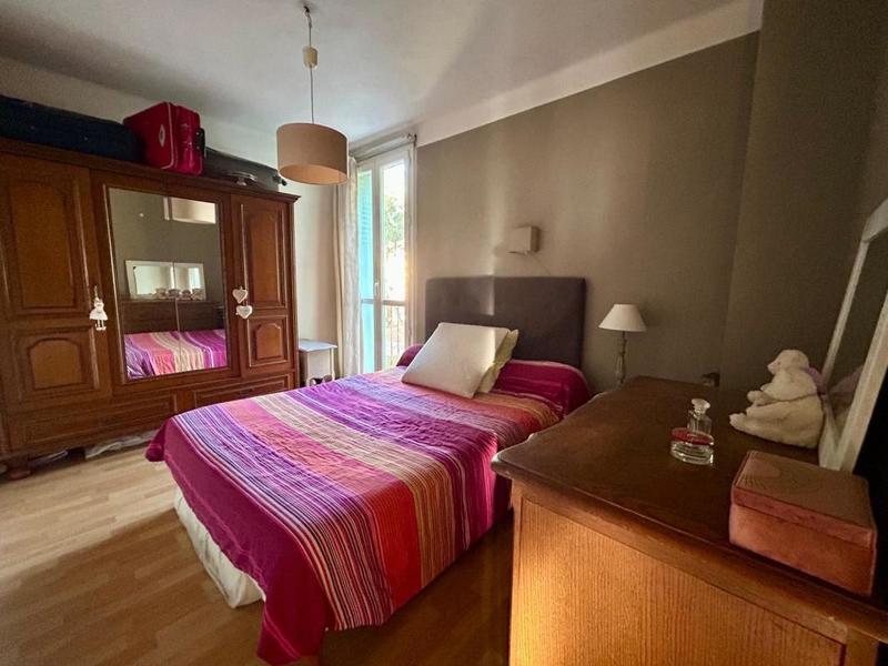 Appartement - 75 m² - 4 pièces