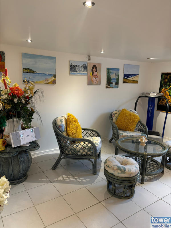 Maison - 190 m² - 6 pièces