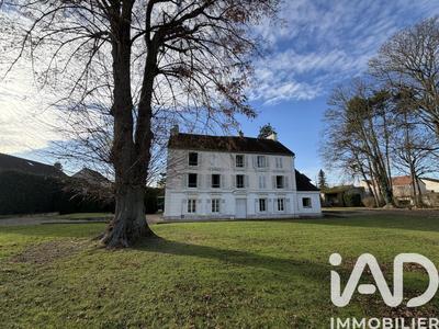 Maison - 300 m² - 10 pièces