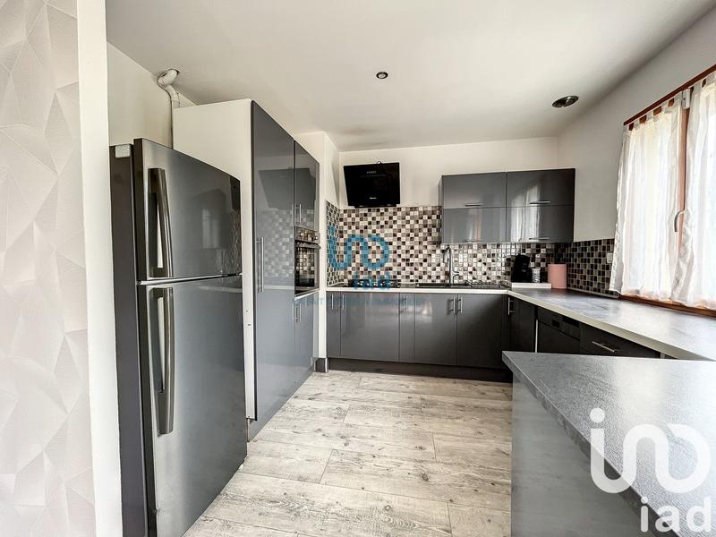 Maison - 174 m² - 7 pièces