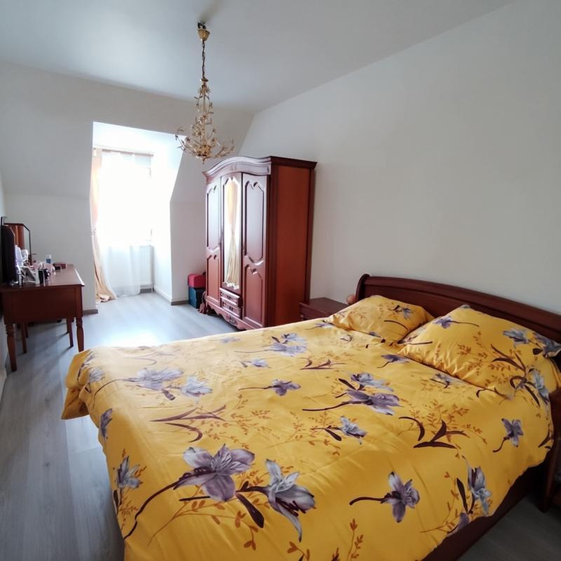 Maison - 130 m² - 7 pièces