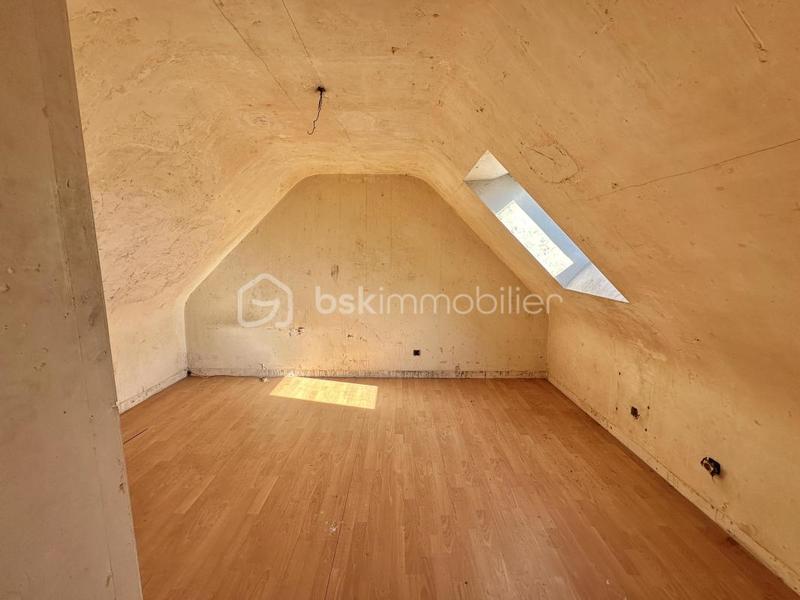 Bureau - 121 m² - 6 pièces