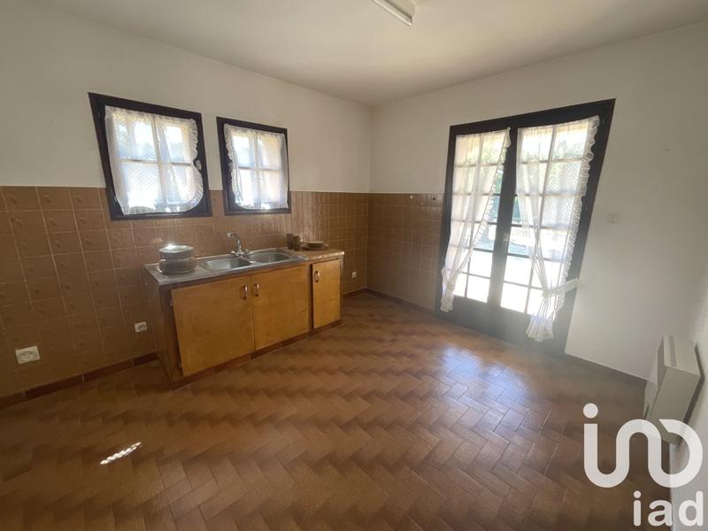 Maison - 214 m² - 9 pièces