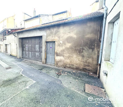 Parking / Garage - 50 m²