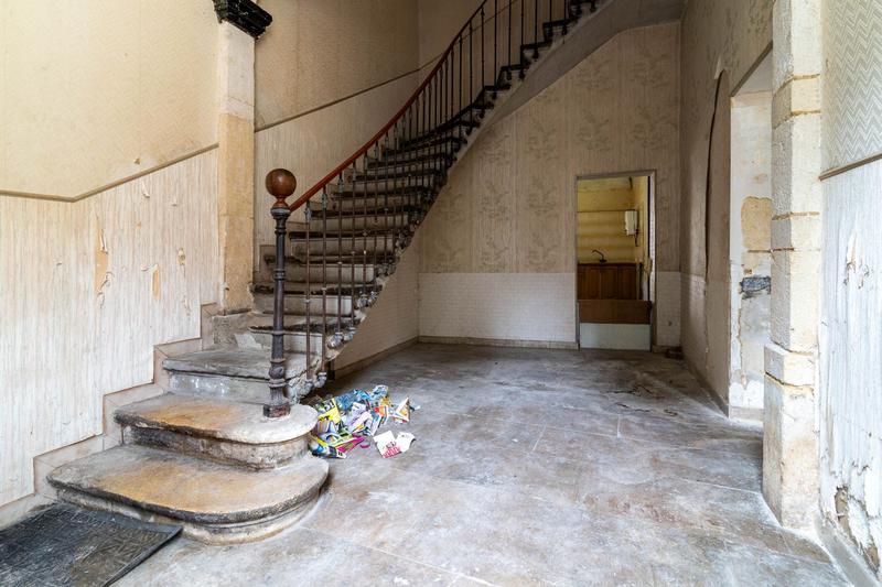 Maison ancienne - 188 m² - 11 pièces