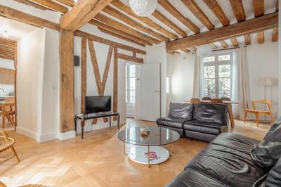 Maison - 311 m² - 11 pièces