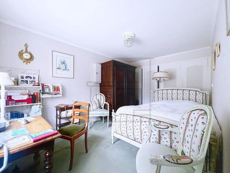 Appartement - 103 m² - 6 pièces