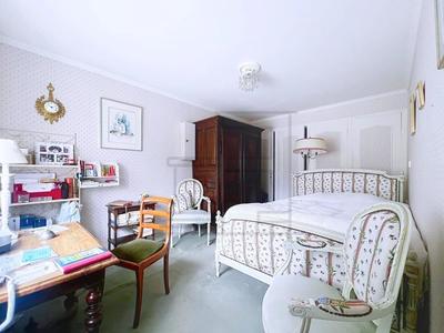 Appartement - 103 m² - 6 pièces