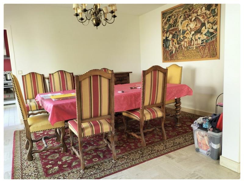 Maison - 200 m² - 9 pièces