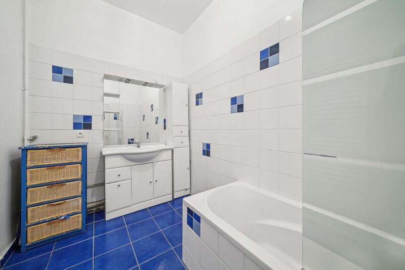 Appartement - 219 m² - 7 pièces