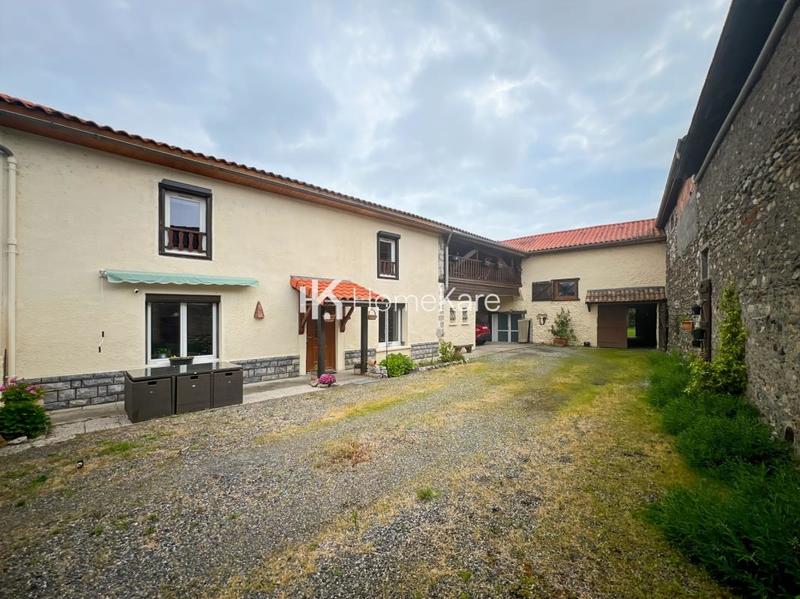 Maison - 190 m² - 7 pièces
