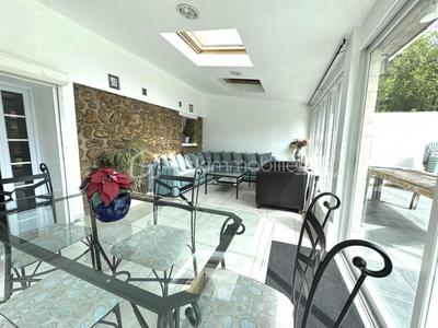 Maison - 168 m² - 7 pièces