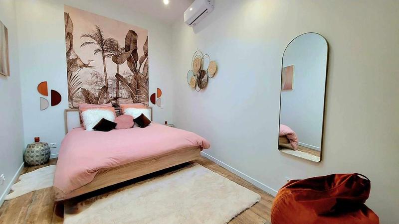 Maison - 196 m² - 6 pièces