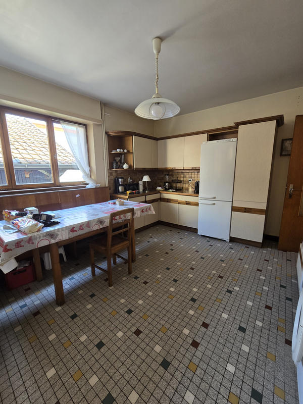 Immeuble - 255 m² - 10 pièces