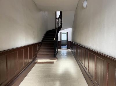 Appartement - 182 m² - 5 pièces