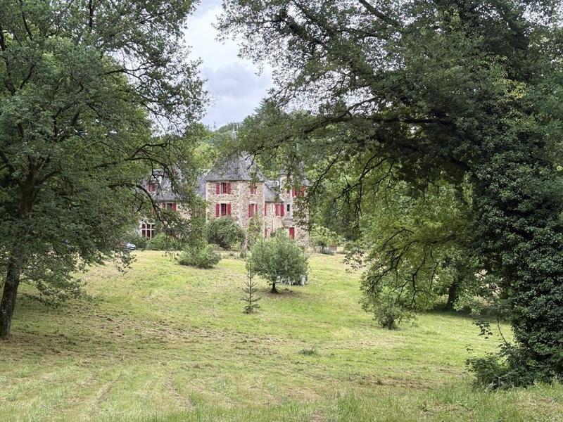Château - 512 m² - 15 pièces