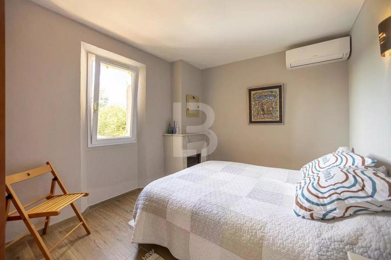 Villa - 194 m² - 5 pièces