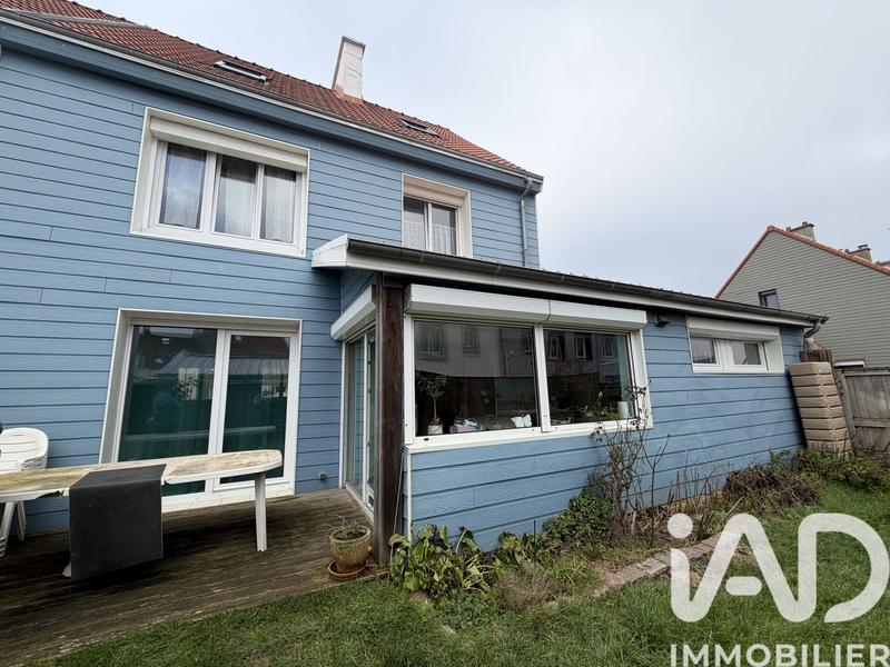 Maison - 104 m² - 7 pièces