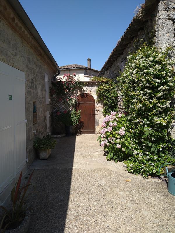 Maison - 240 m² - 7 pièces