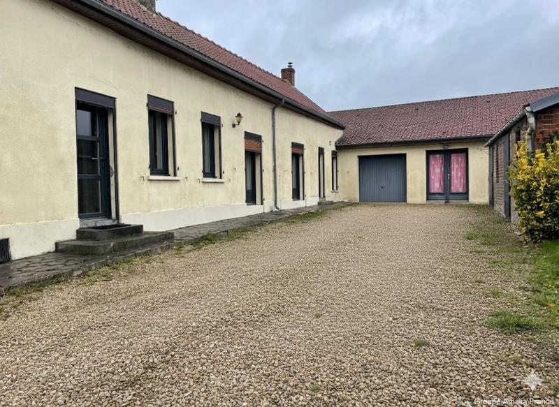 Maison - 110 m² - 4 pièces