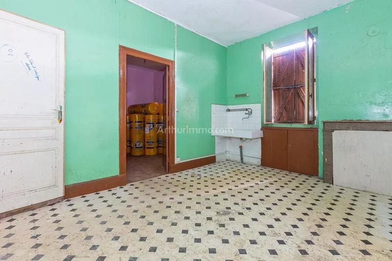 Immeuble - 264 m² - 12 pièces