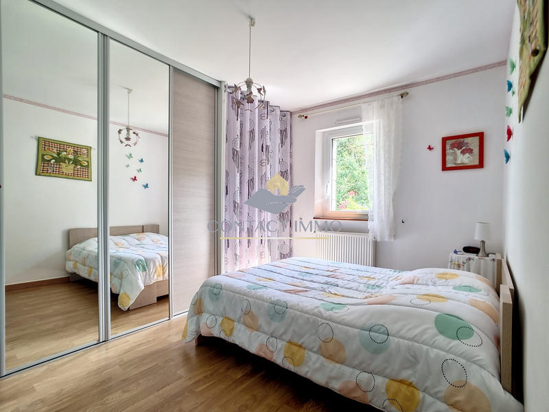 Maison - 166 m² - 8 pièces