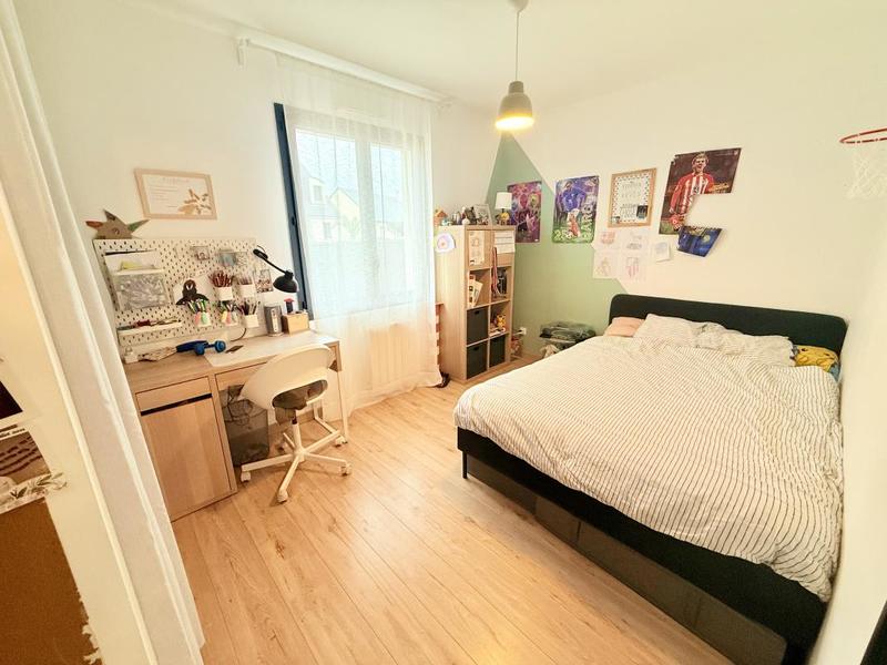 Pavillon - 98 m² - 4 pièces