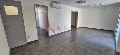 Maison - 140 m² - 3 pièces