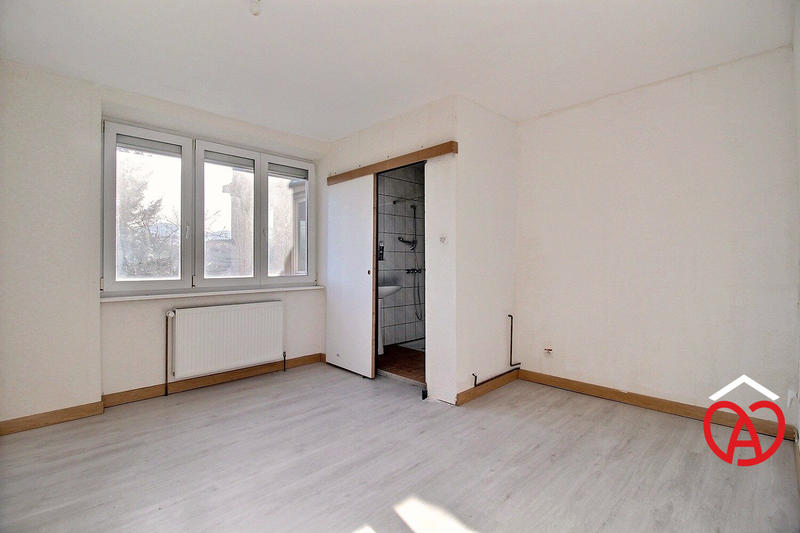 Maison - 161 m² - 8 pièces