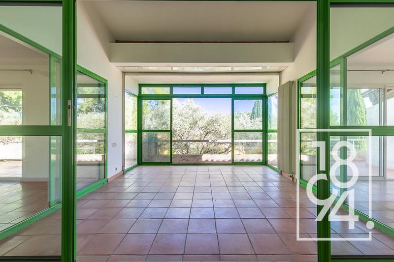 Maison - 197 m² - 5 pièces