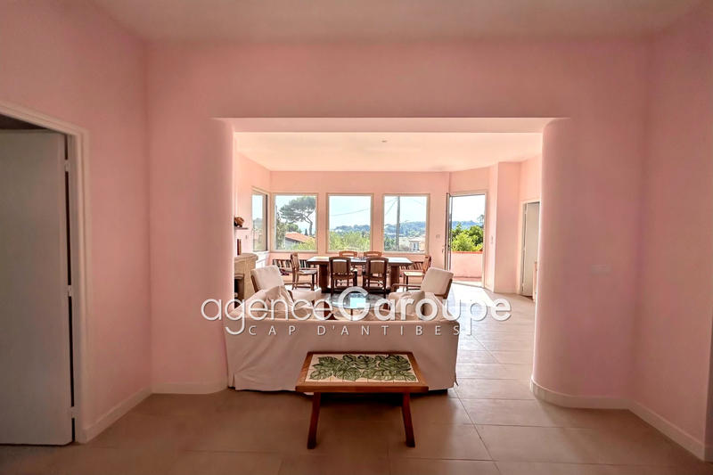 Maison - 190 m² - 6 pièces