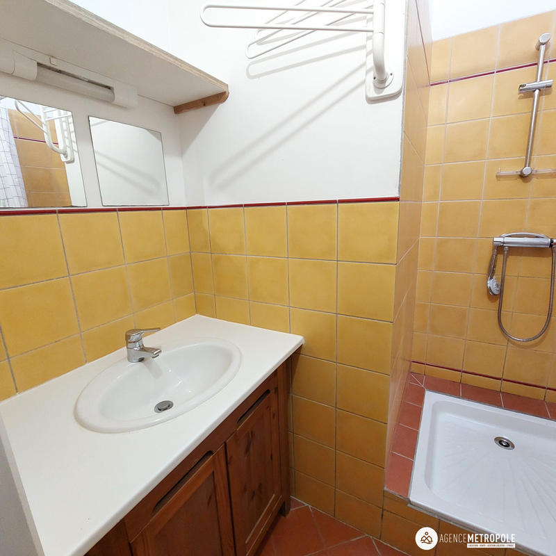 Appartement - 84 m² - 3 pièces