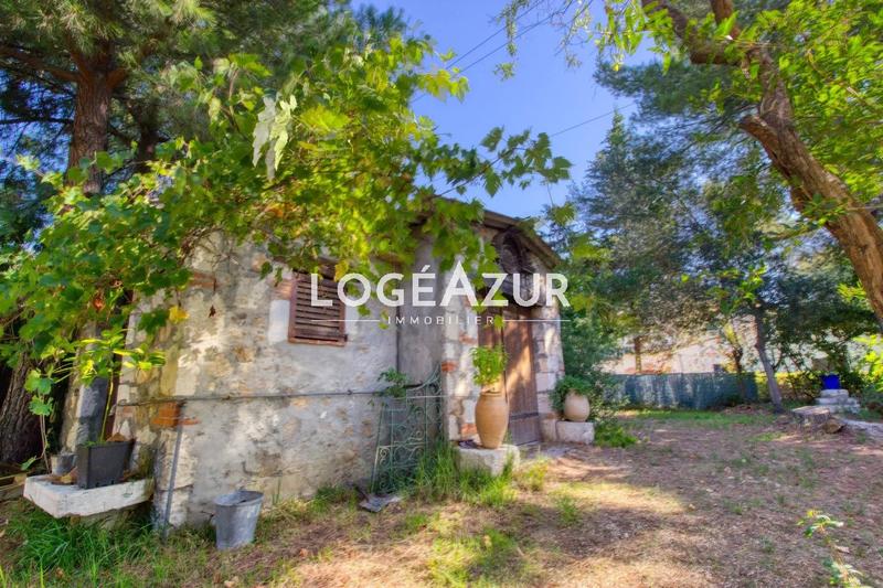 Maison - 210 m² - 8 pièces