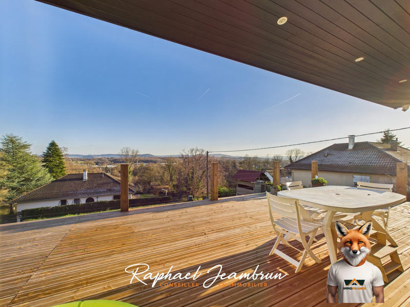 Maison - 151 m² - 6 pièces