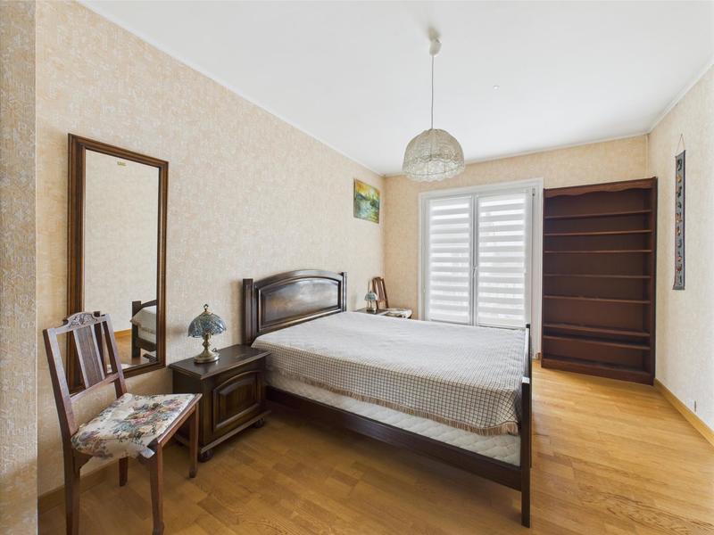 Maison - 165 m² - 6 pièces