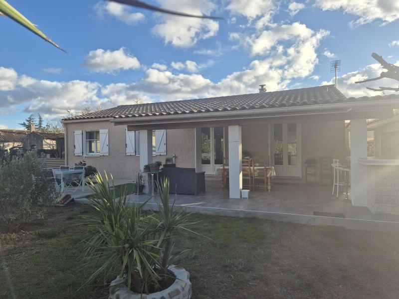 Villa - 90 m² - 4 pièces