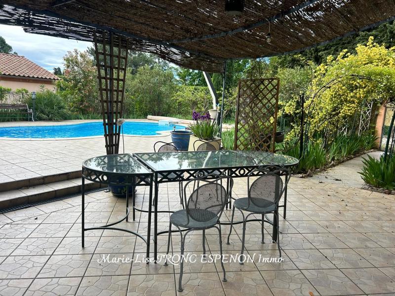 Maison - 162 m² - 6 pièces