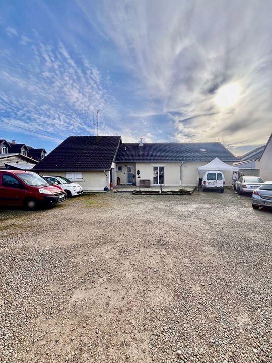 Maison - 110 m² - 6 pièces