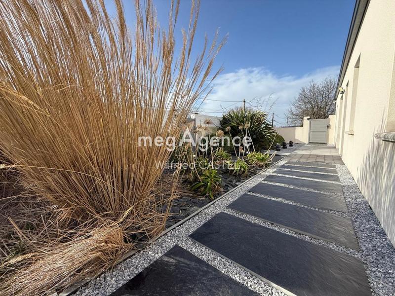 Maison traditionnelle - 100 m² - 5 pièces