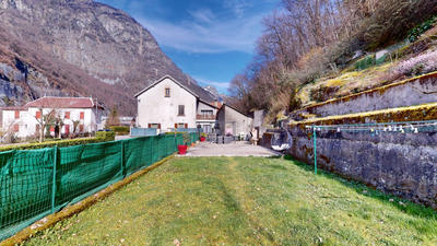 Maison - 103 m² - 4 pièces