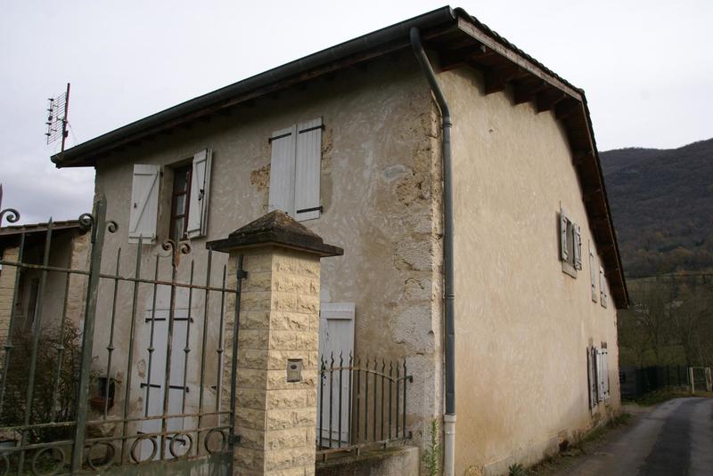 Maison - 450 m² - 12 pièces