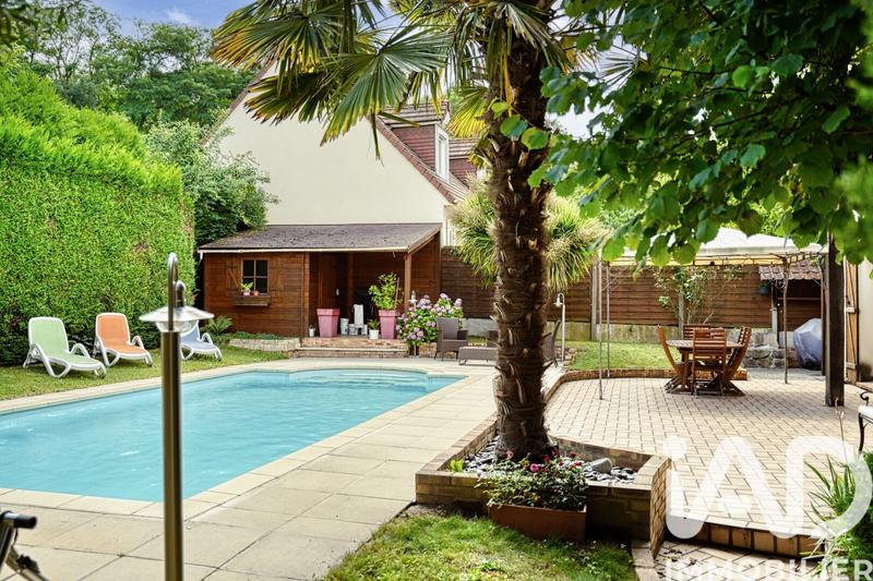 Maison - 106 m² - 6 pièces