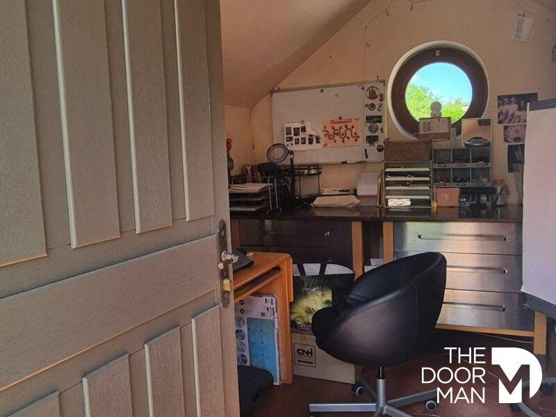 Maison ancienne - 216 m² - 8 pièces