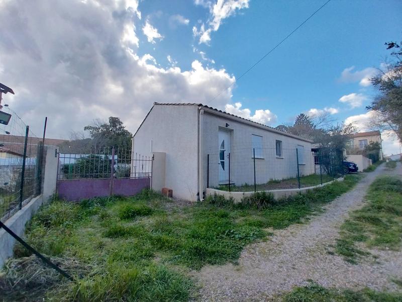 Maison - 92 m² - 4 pièces