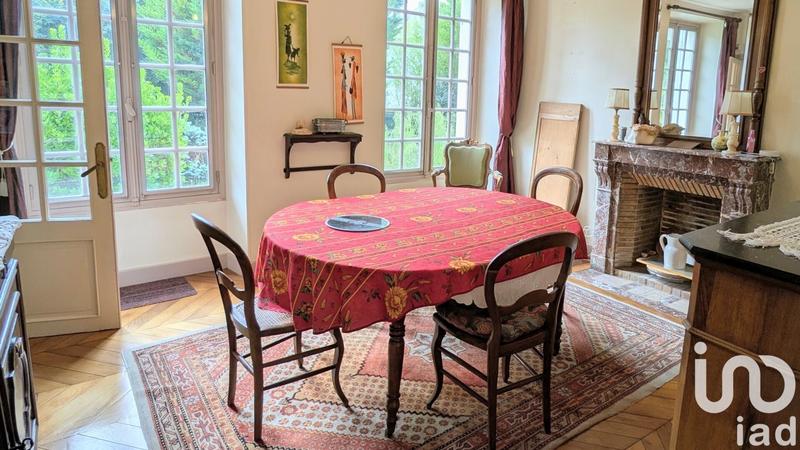 Maison - 203 m² - 8 pièces