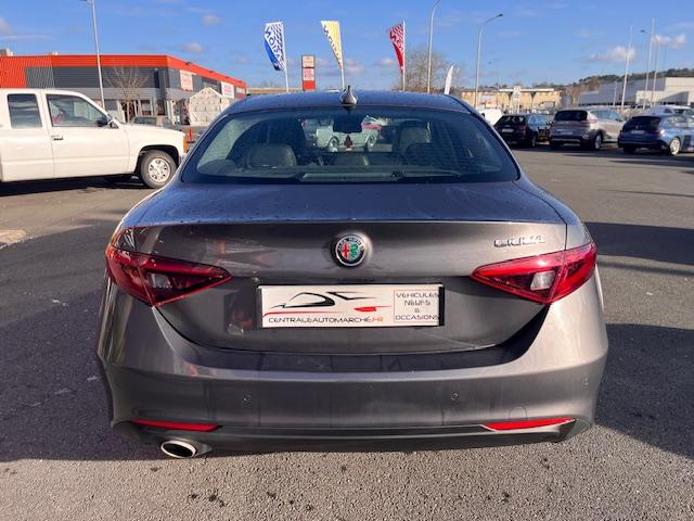 Alfa Romeo Giulia 2.0 Tb 200 ch At8 Super