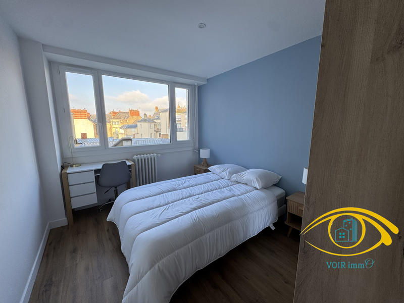 Appartement - 81 m² - 6 pièces